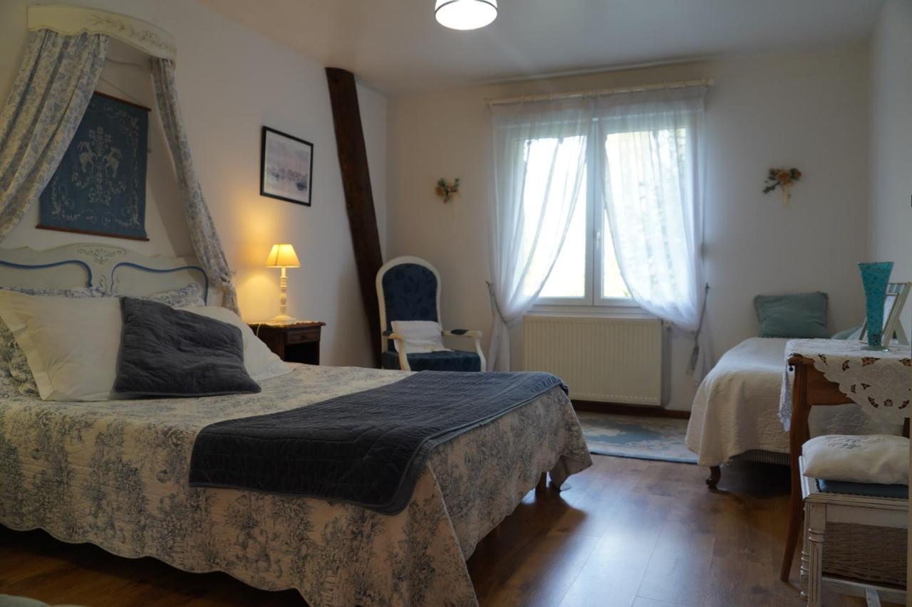 Bed and Breakfast Le Moulin De Fillievres Экстерьер фото